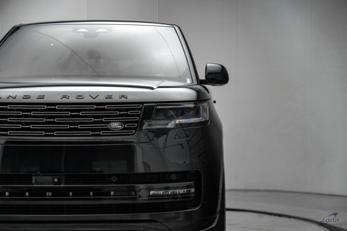 Used 2024 Land Rover Range Rover SE image 25