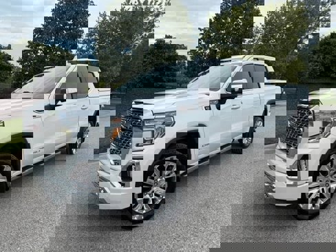 Used 2020 GMC Sierra 1500 Denali image 1