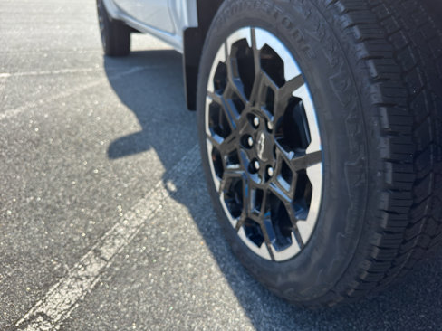 New 2026 Chevrolet Colorado Z71 w/ Technology Package image 9