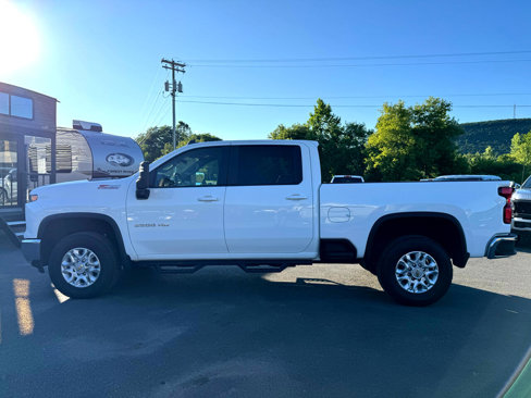 Used 2024 Chevrolet Silverado 2500 LT image 8