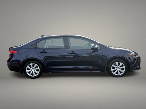 Used 2024 Toyota Corolla LE image 6