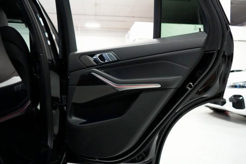 Used 2023 BMW X5 xDrive40i w/ M Sport Package image 28