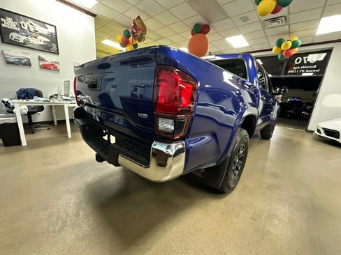 Used 2022 Toyota Tacoma SR5 image 15