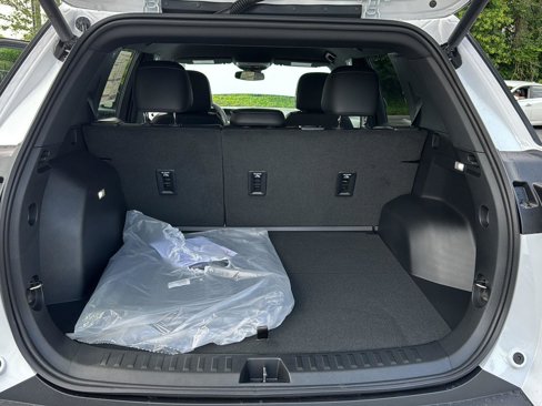 New 2026 Chevrolet Equinox LT w/ Convenience Package II image 29