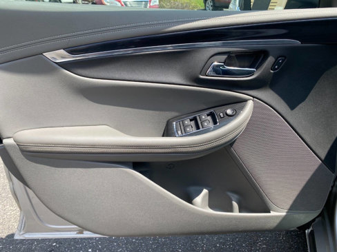 Used 2018 Chevrolet Impala LS image 11