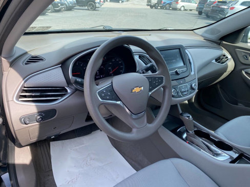Used 2018 Chevrolet Malibu LS image 10