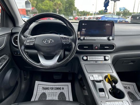 Used 2021 Hyundai Kona Ultimate image 13