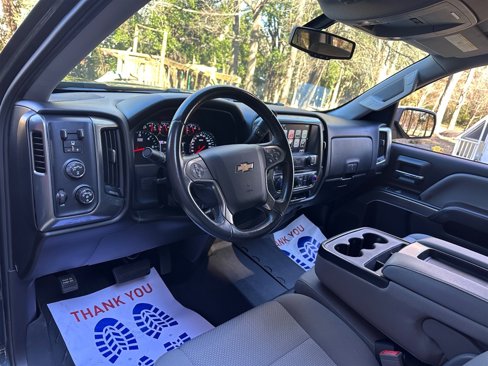 Used 2018 Chevrolet Silverado 1500 LT w/ All Star Edition image 38