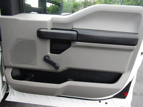 Used 2019 Ford F350 XL image 23