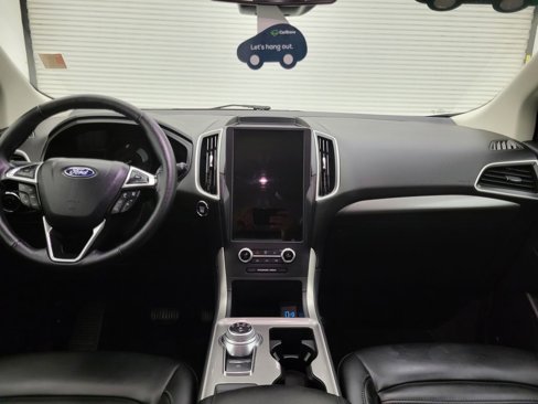 Used 2024 Ford Edge SEL image 42