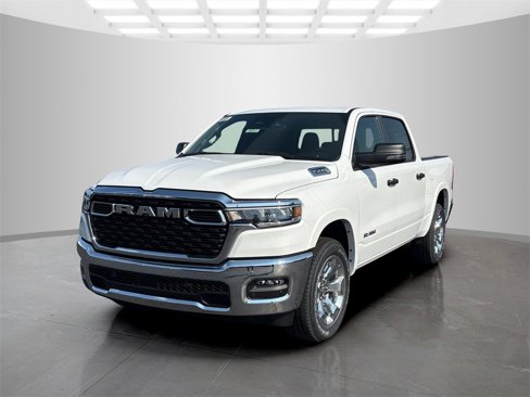 New 2026 RAM 1500 4x4 Crew Cab image 7