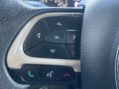 Used 2016 Jeep Renegade Latitude image 61