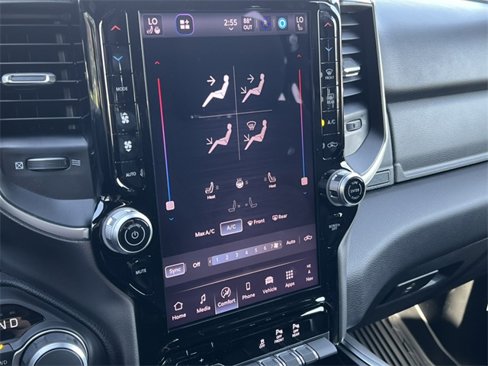 New 2026 RAM 1500 4x4 Crew Cab image 24