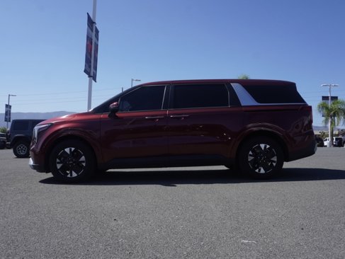 Used 2025 Kia Carnival LXS image 8