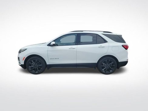 Used 2022 Chevrolet Equinox RS w/ RS Leather Package image 2