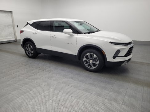 Used 2023 Chevrolet Blazer LT image 11