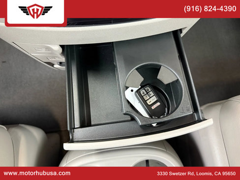 Used 2015 Honda Odyssey EX-L image 32
