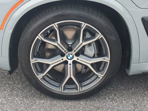 New 2026 BMW X5 xDrive50e w/ M Sport Package image 11