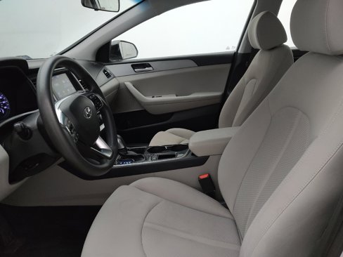 Used 2018 Hyundai Sonata SE image 17