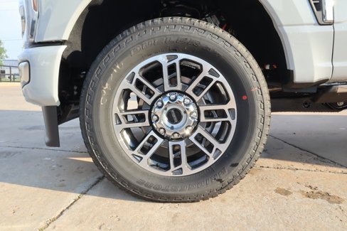 New 2026 Ford F250 Platinum w/ Platinum Plus Package image 21