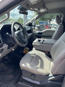 Used 2022 Ford F550 4x4 Regular Cab Super Duty image 16