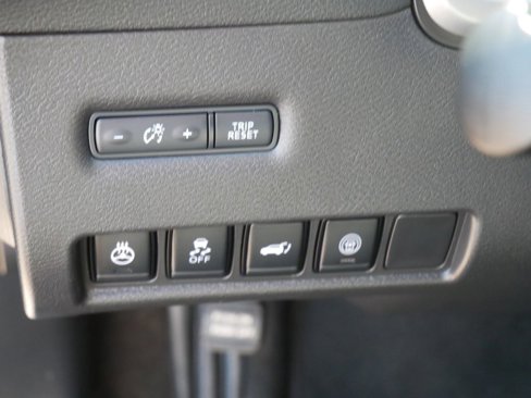 Used 2023 Nissan Murano SV image 18