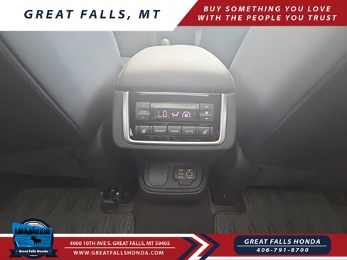 Used 2024 Subaru Ascent Limited w/ Technology Package image 30