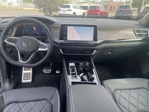New 2026 Volkswagen Atlas SEL Premium R-Line image 16
