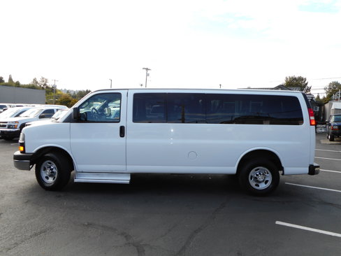 Used 2016 Chevrolet Express 3500 LT w/ LT Preferred Equipment Group image 9