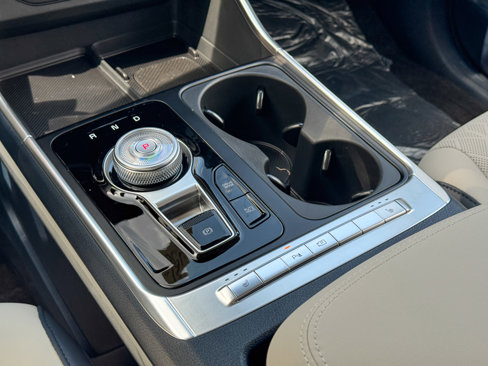 New 2026 Kia Carnival EX image 29