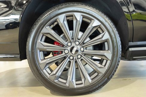 Used 2025 Cadillac Escalade V w/ LPO, Floor Liner Package image 27