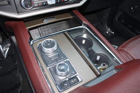 Used 2024 Ford Expedition Max Limited image 28