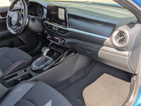 Used 2023 Kia Forte GT image 28