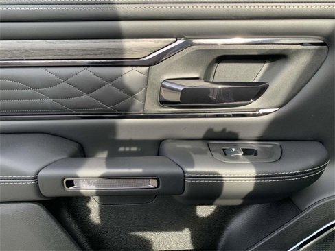 New 2025 RAM 1500 Limited w/ Body Color Bumper Group image 21