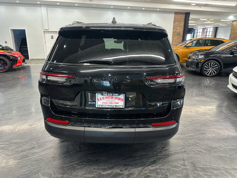 Used 2024 Jeep Grand Cherokee L Laredo image 6