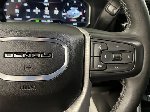 Used 2024 GMC Sierra 3500 Denali w/ Technology Package image 34