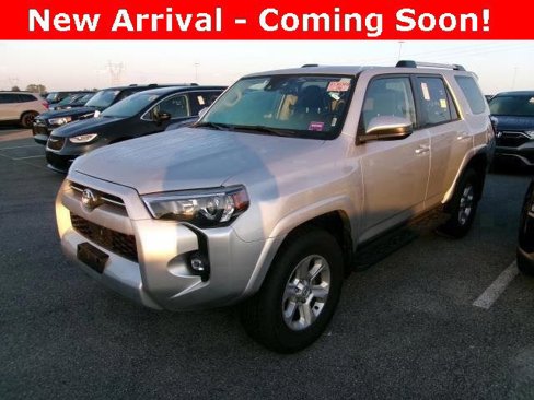 Used 2024 Toyota 4Runner SR5 image 1