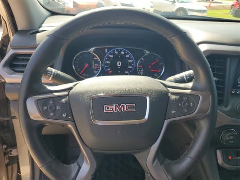 Used 2023 GMC Acadia AT4 w/ Technology Package image 16