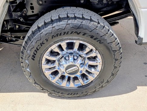 Used 2021 Ford F350 Lariat w/ Chrome Package image 21