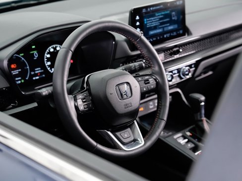 Used 2025 Honda CR-V Sport Touring image 9
