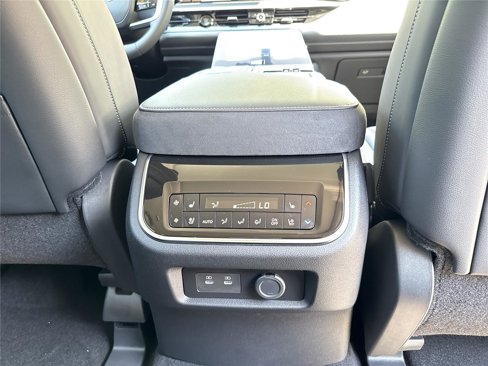 New 2026 INFINITI QX80 Luxe image 48