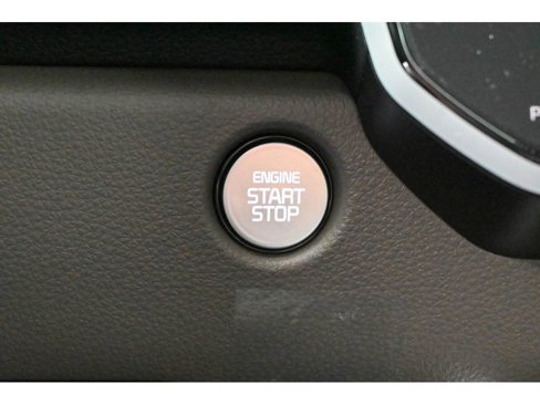 New 2026 Kia Carnival EX image 31