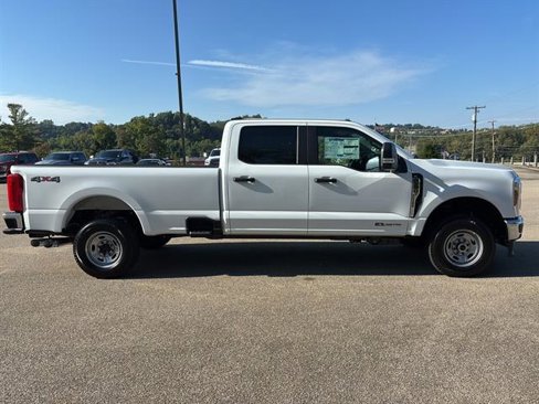 New 2026 Ford F250 XL image 5