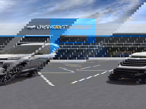 New 2026 Chevrolet Traverse High Country w/ LPO, Floor Liner Package image 8