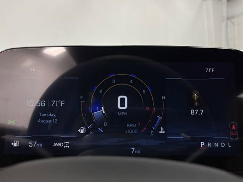 New 2026 Chevrolet Equinox ACTIV w/ Convenience Package III image 18