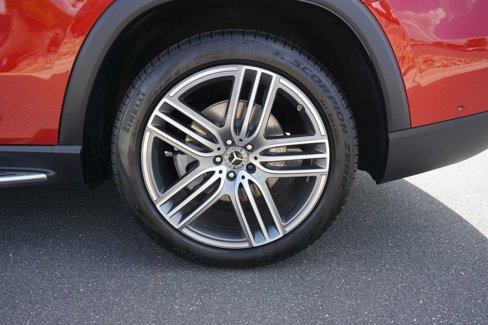 New 2025 Mercedes-Benz GLS 450 4MATIC image 18
