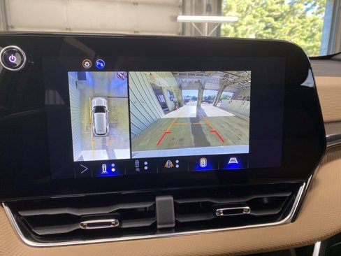 New 2026 Chevrolet Equinox ACTIV w/ Convenience Package III image 8