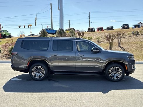 New 2025 Jeep Wagoneer L 4WD w/ Convenience Group I image 6