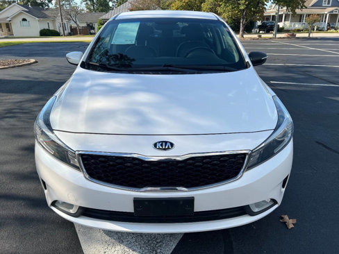 Used 2017 Kia Forte EX image 2