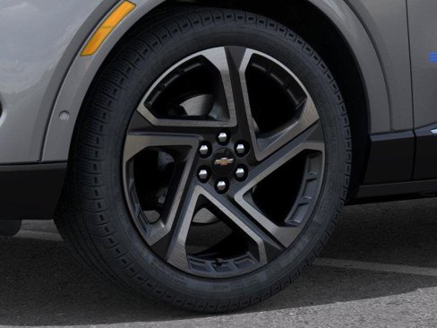 New 2025 Chevrolet Equinox EV LT w/ Convenience Package II image 10